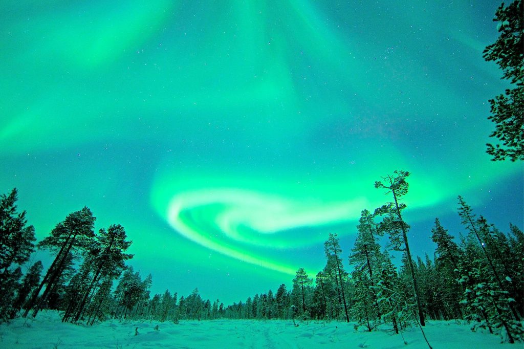 voyages sejours finlande laponie 2021 2022 janvier fevrier mars 2022 aurores boreales et activites tout compris